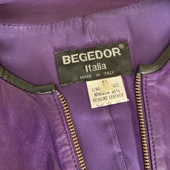 Begedor 1980s purple leather dress featuring a two way zipper and side zippers. - Picture 2 of 9